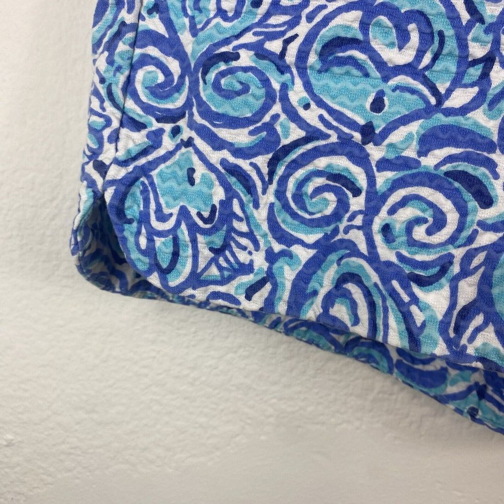 Lilly Pulitzer Women's Sz 4 Shorts Adie Chasing Tail Blue Fish Beach 100% Cotton - Picture 2 of 8